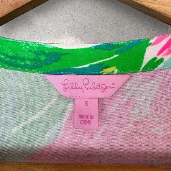 Lilly Pulitzer Emilia Wrap Dress Paradise Bound Beach Stretch Floral Sz S - Picture 3 of 7